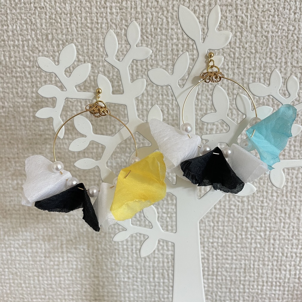 鬼滅の刃 ピアス ~伊黒小芭内~