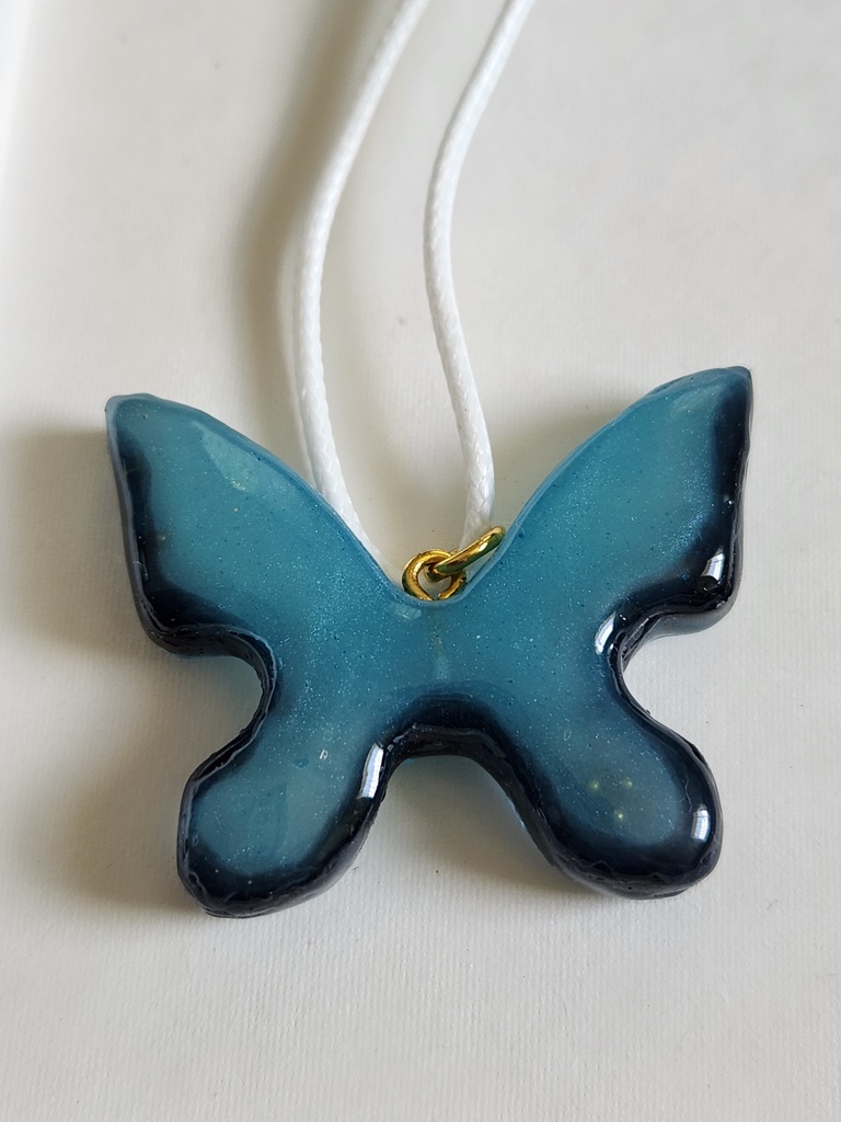 モルフォ蝶イメージ ネックレス