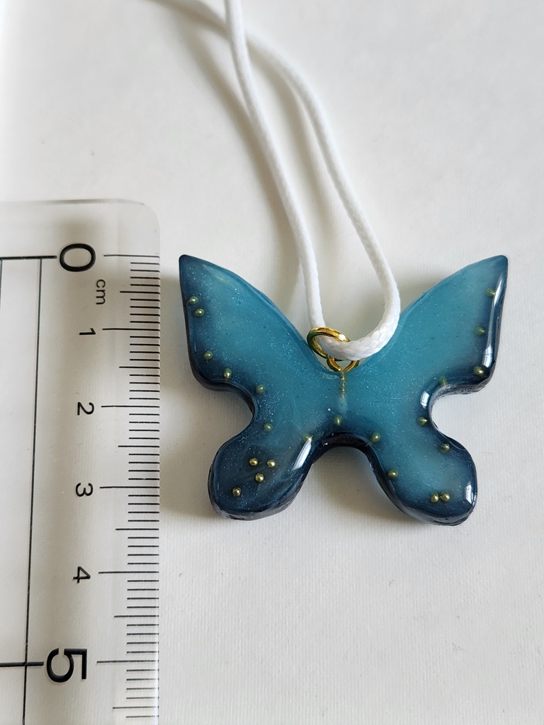 モルフォ蝶イメージ ネックレス