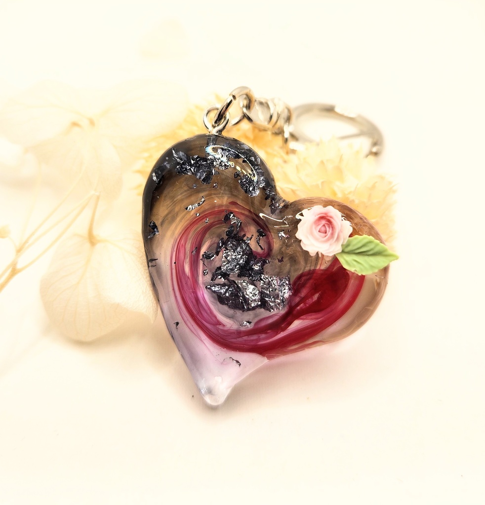 ハート キーホルダー レジン