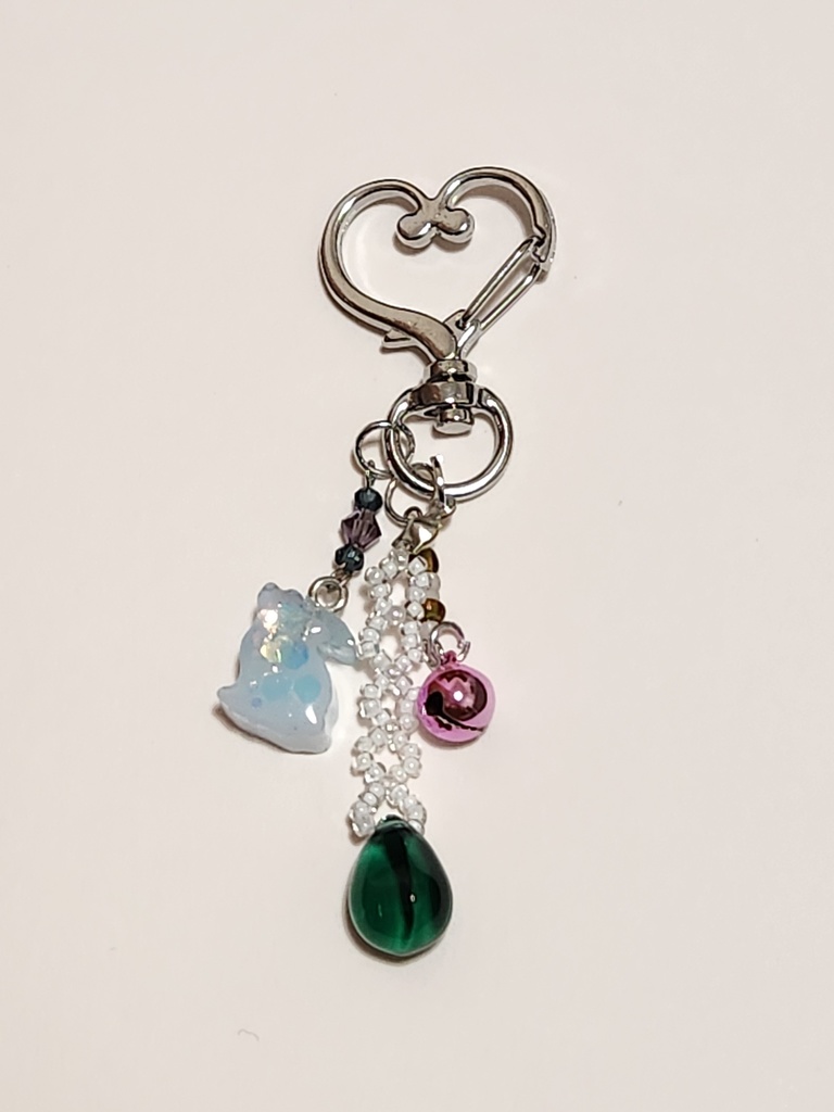 キーホルダー レジン ビーズ うさぎ