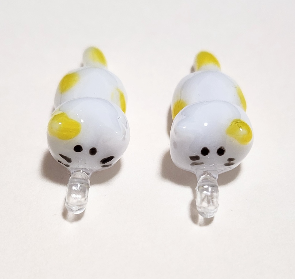 レジン 猫 イヤーアクセサリー