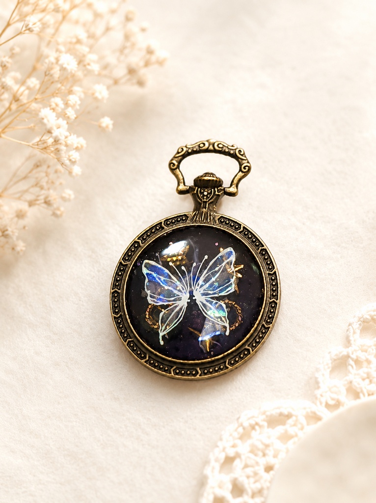 レジン 蝶々 ペンダントトップ