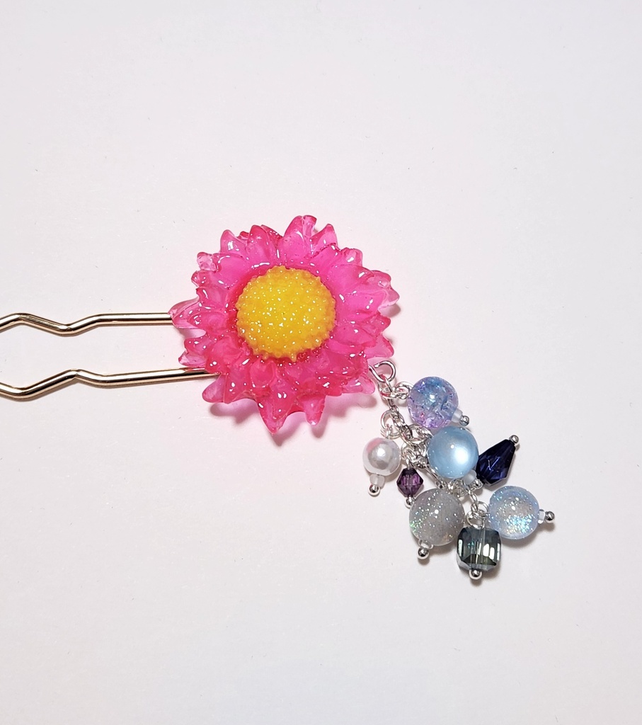 レジン ピンクフラワーの揺れるかんざし