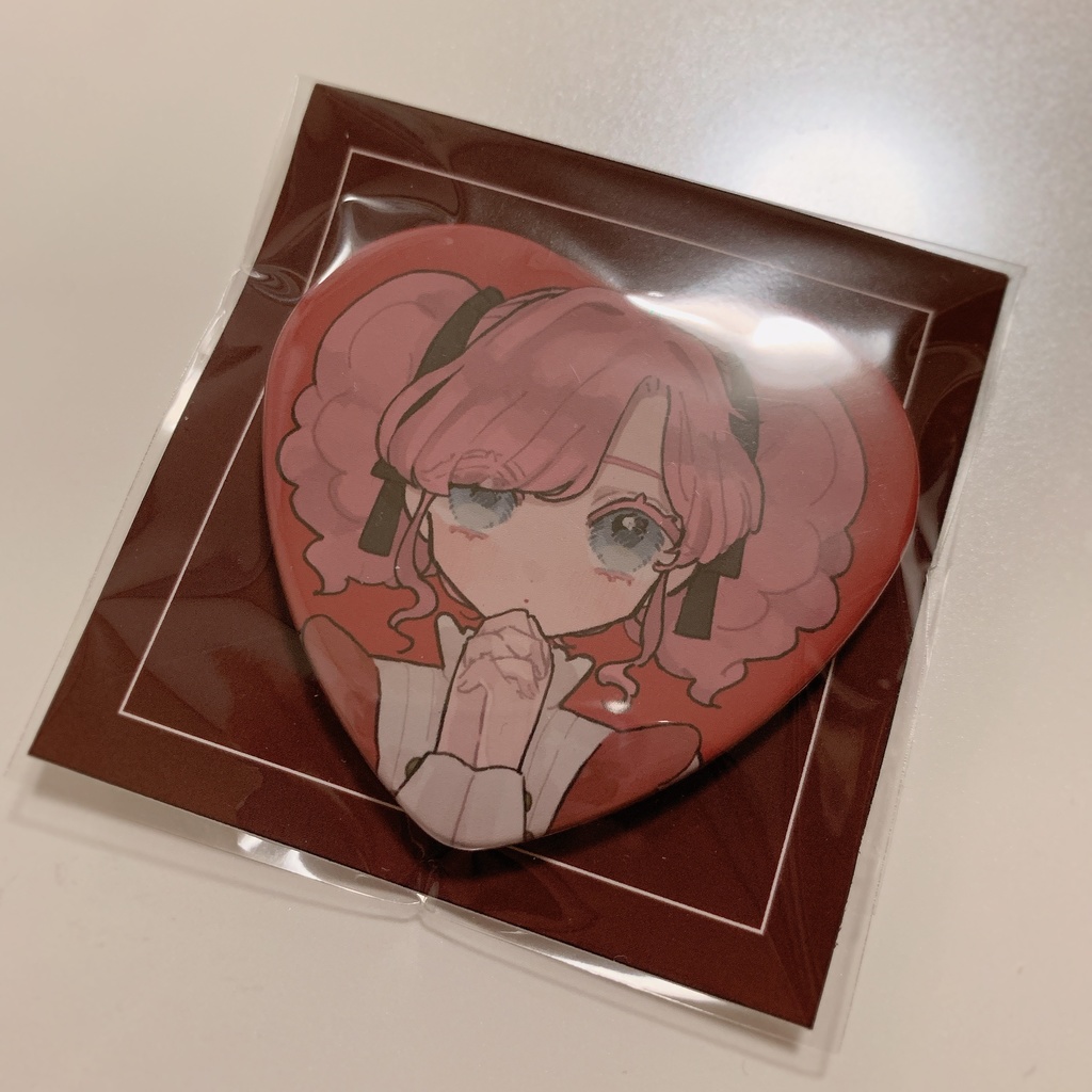 天羽まどか ハート缶バッジ