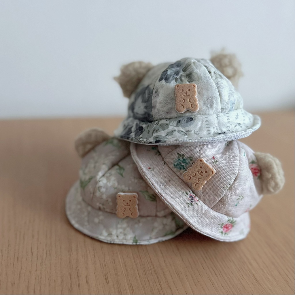bear bucket hat - flower series