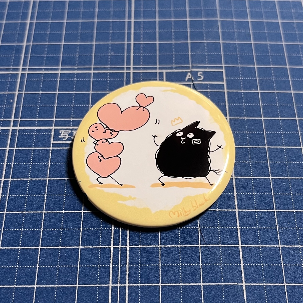 缶バッジ「危ないよぉ」