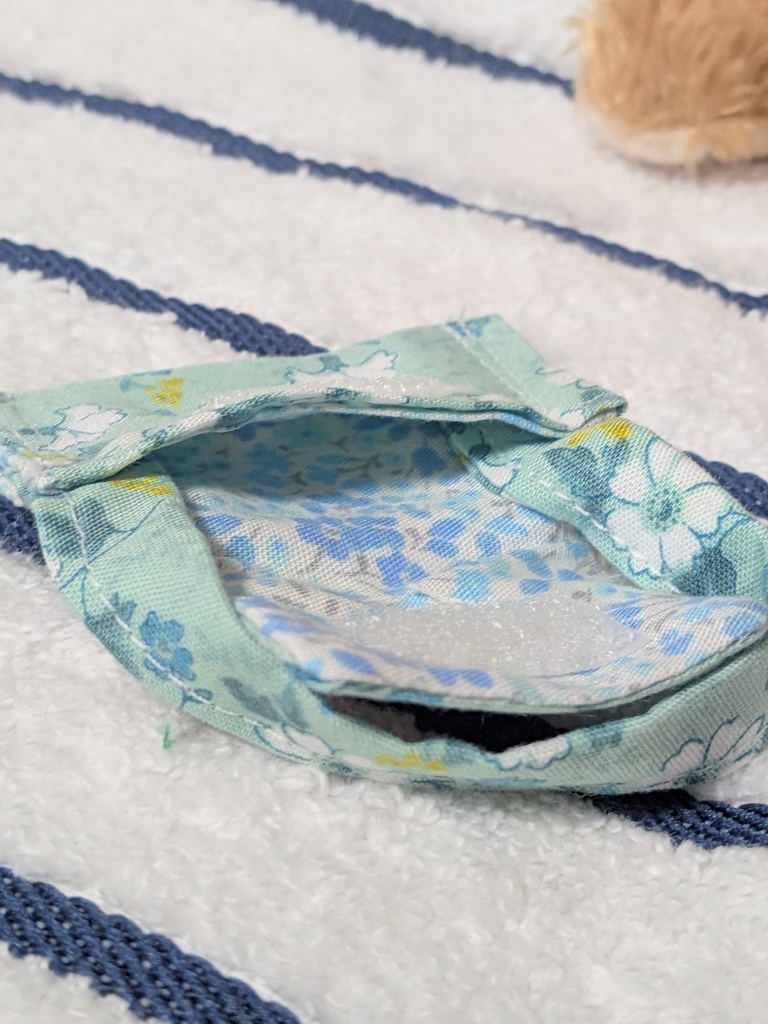 【10~15cmぬい服】ミントグリーンの爽やかリボントート【ハンドメイド】