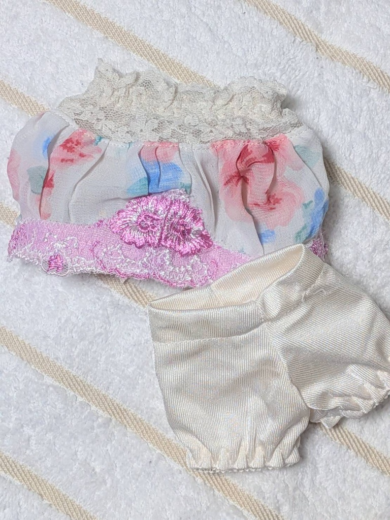 【16-20cmぬい服】パステルフラワーのセットアップ【ハンドメイド】