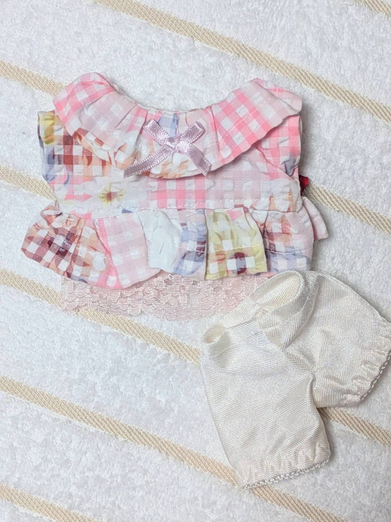 【16cmぬい服】くすみフラワーのサマードレス【ハンドメイド】