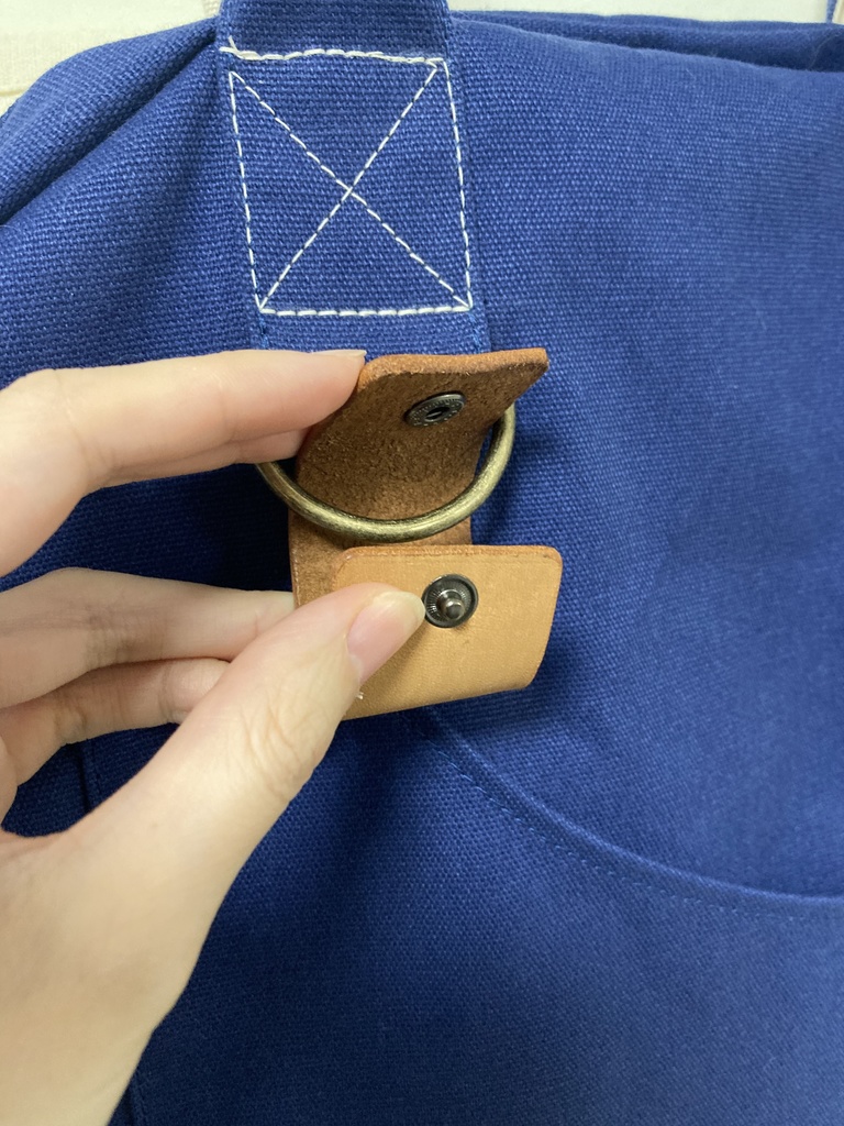 普段使いできるラージリングバッグ(帆布) ブルー
