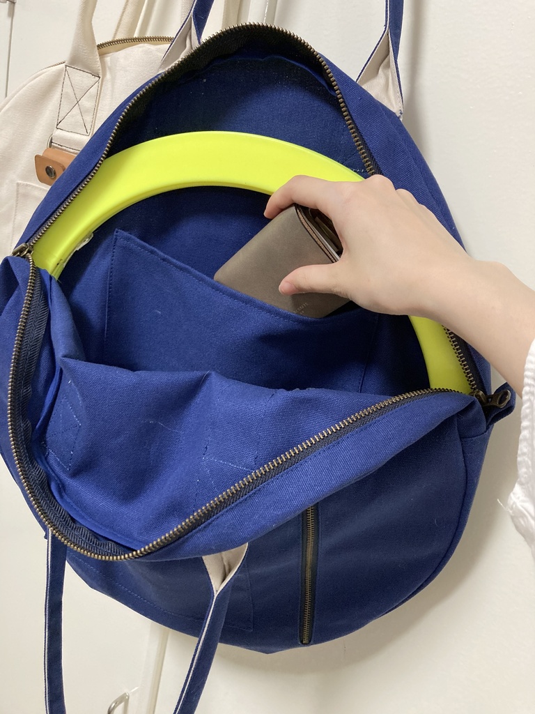 普段使いできるラージリングバッグ(帆布) ブルー