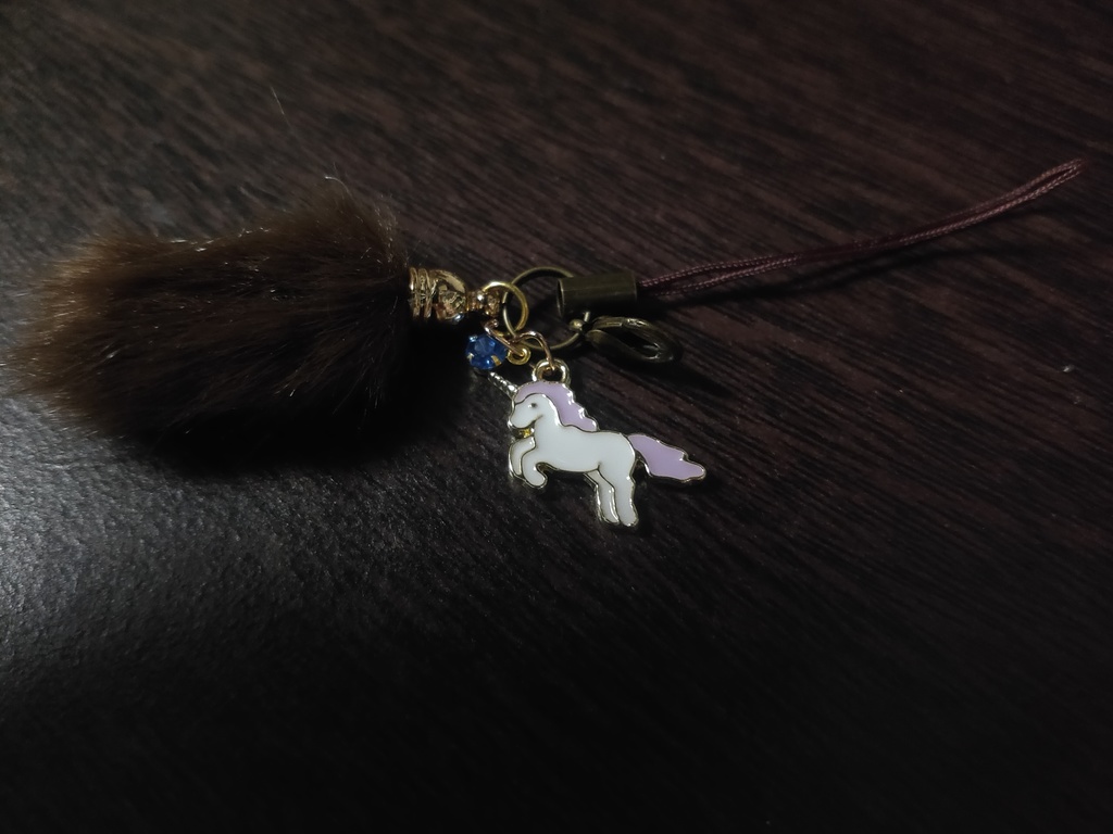 1　【限定価格】ペガサスもふもふチャーム。パープル