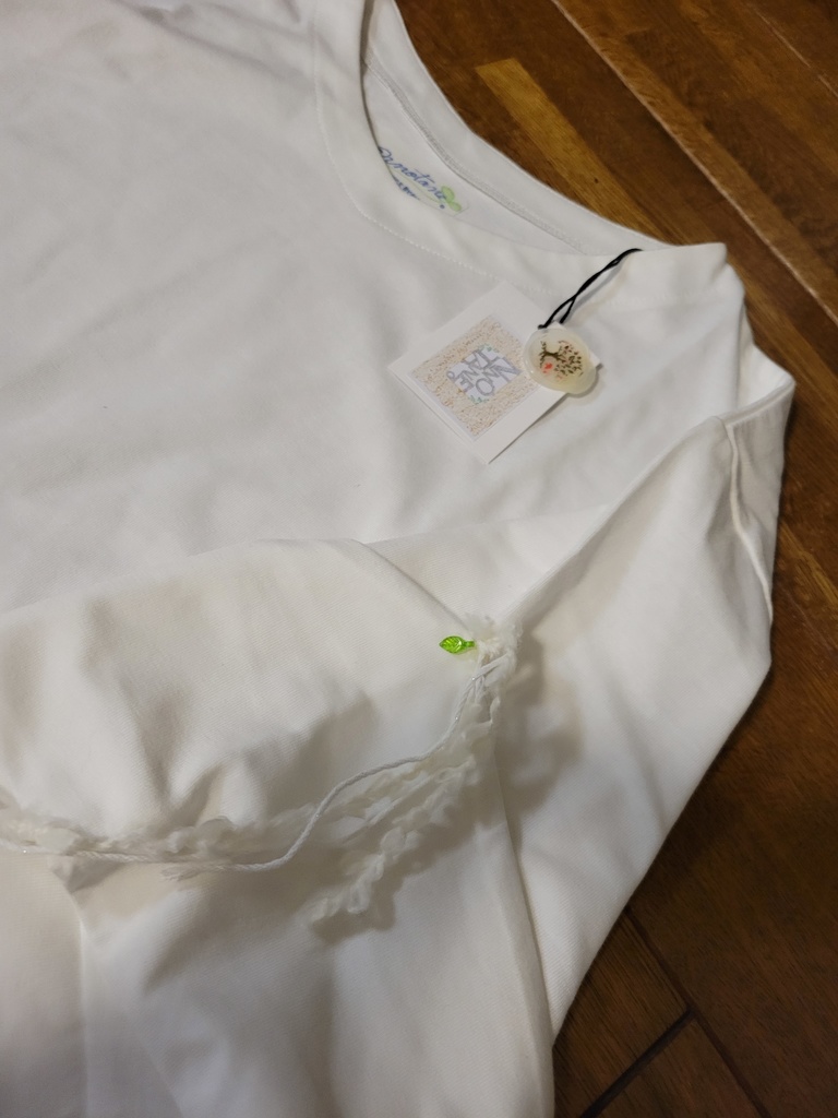 デザインTシャツ💓オフホワイト🍃【あんしんBOOTHパック】コンパクト