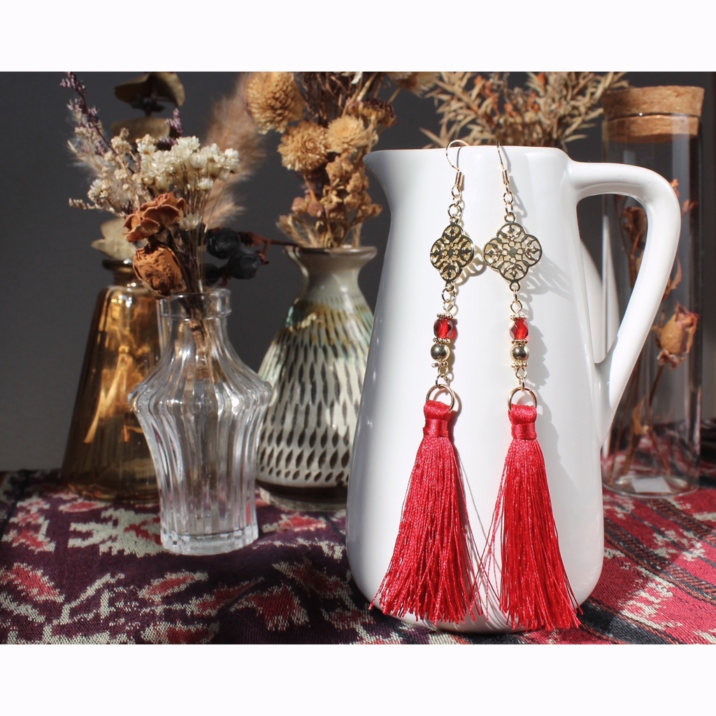 中華風✦紅い花のチャイナタッセルピアス(イヤリング)