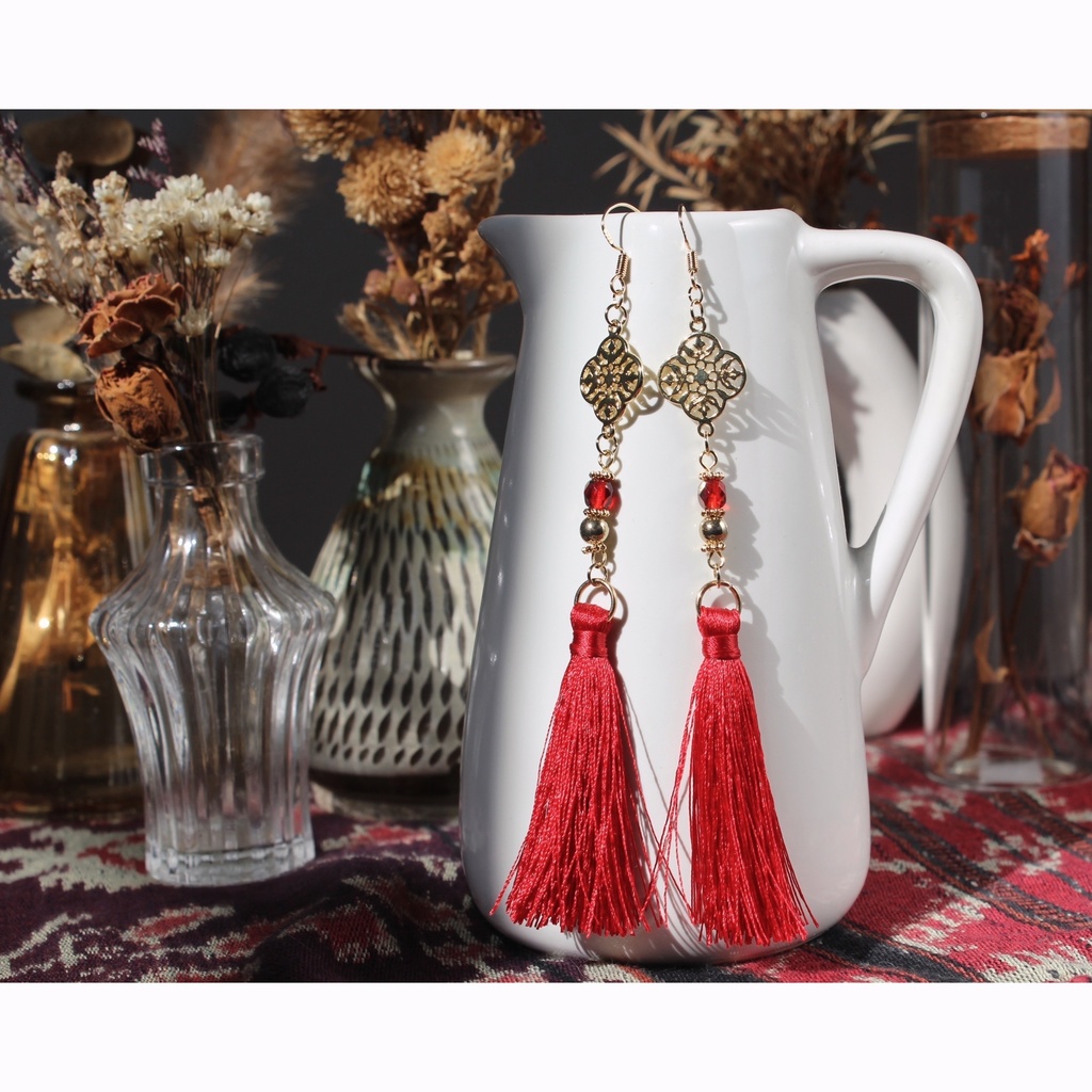 中華風✦紅い花のチャイナタッセルピアス(イヤリング)