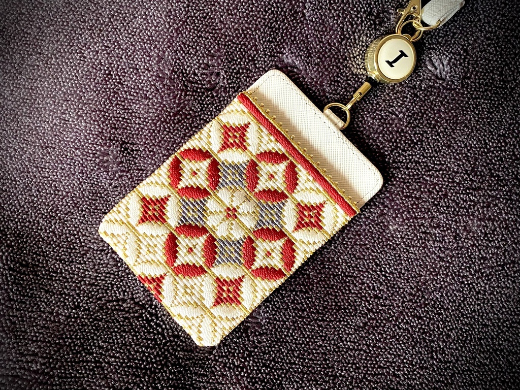 刺繍パスケース「七宝」