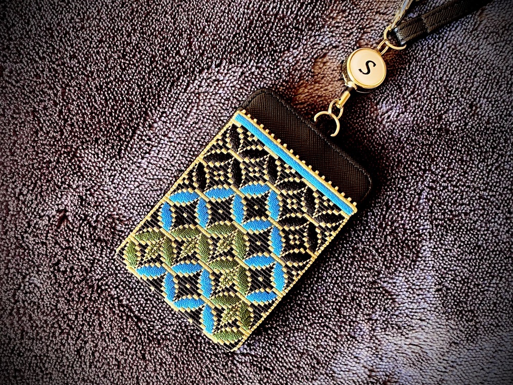 刺繍パスケース「七宝」