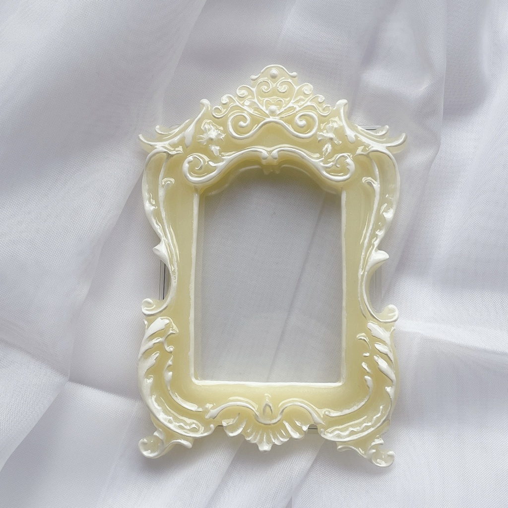 猫足額縁トレカケース