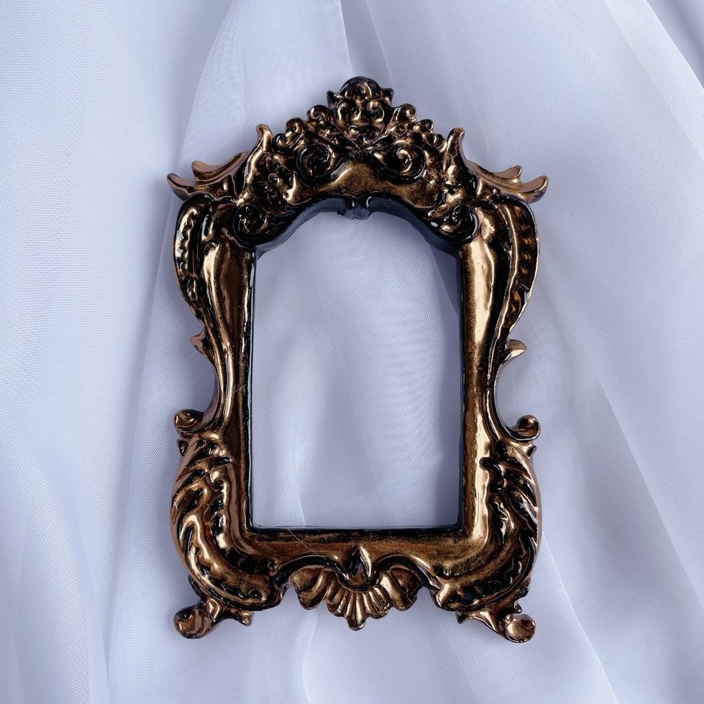 猫足額縁トレカケース