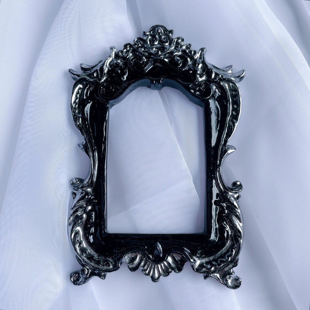 猫足額縁トレカケース