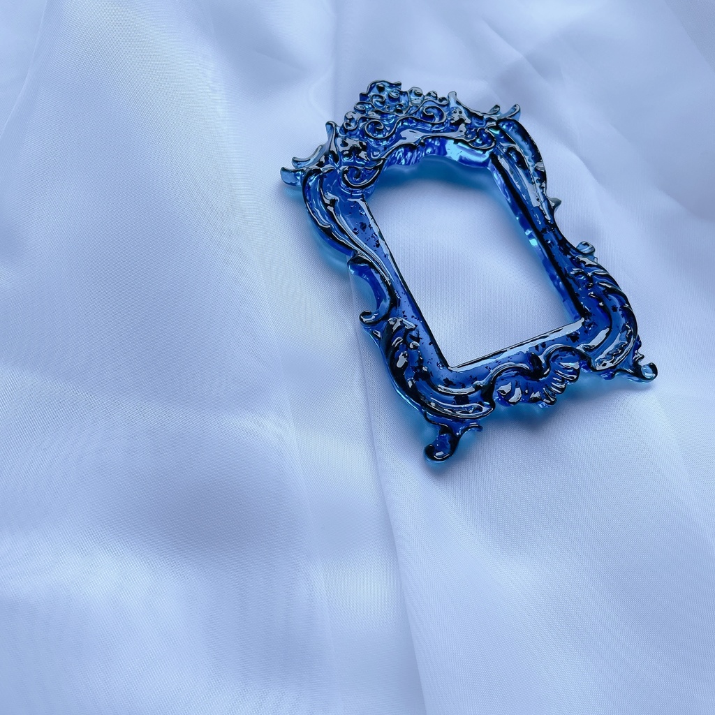 猫足額縁トレカケース