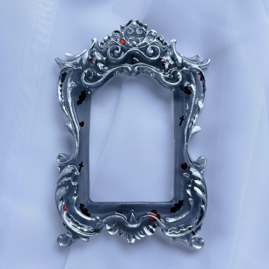 猫足額縁トレカケース