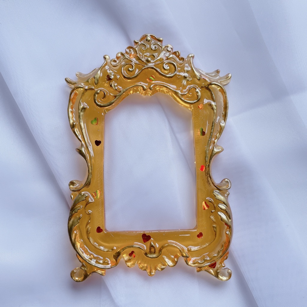 猫足額縁トレカケース