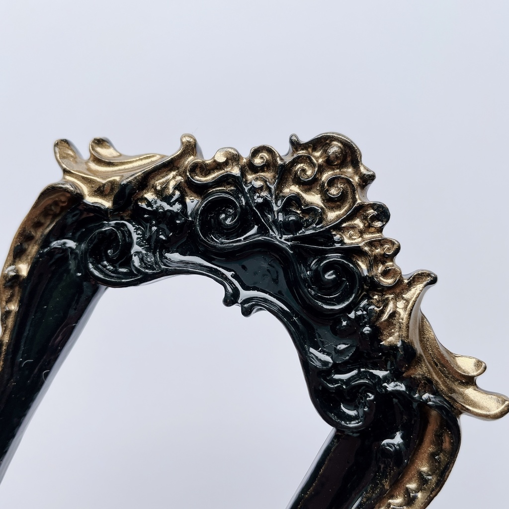 猫足額縁トレカケース