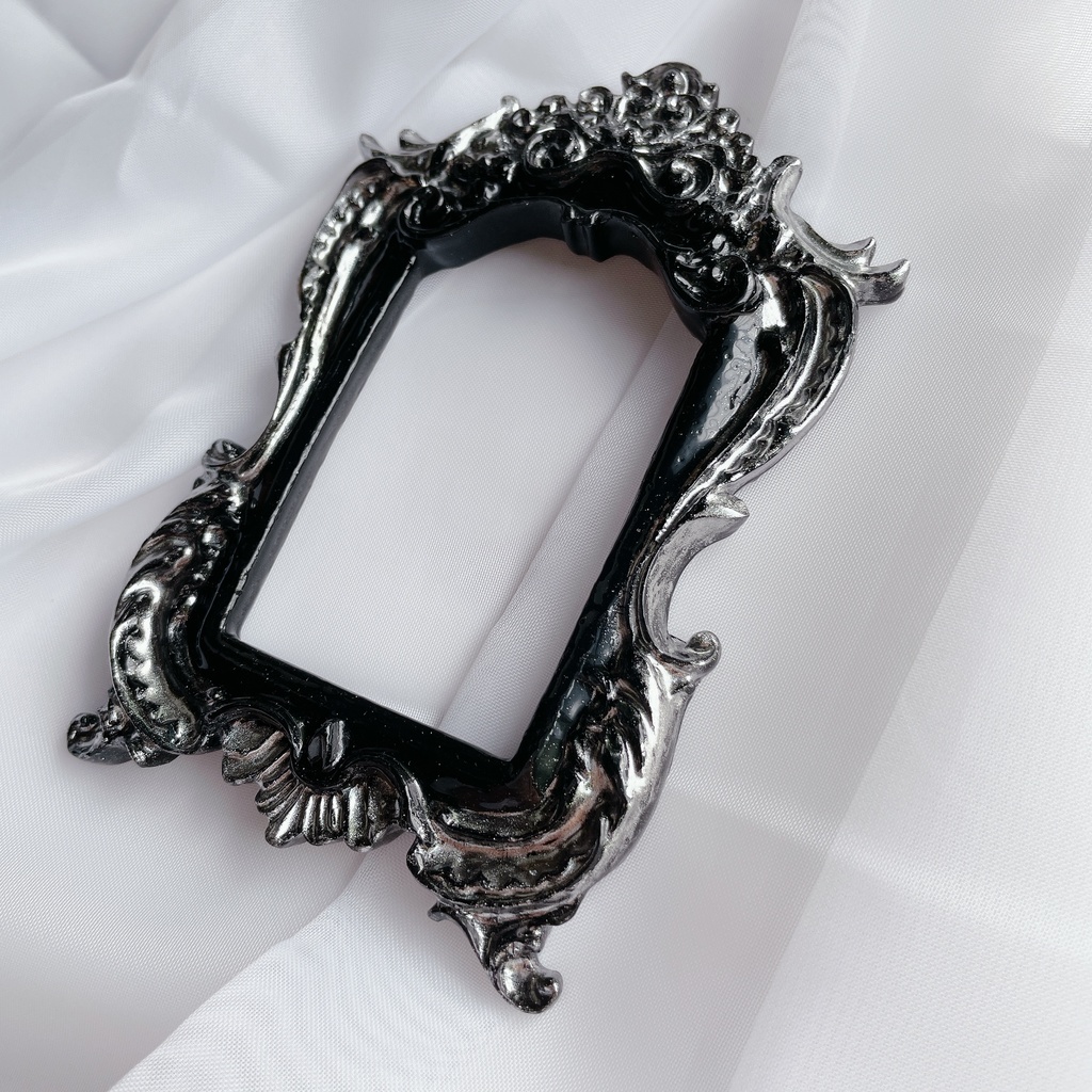 猫足額縁トレカケース