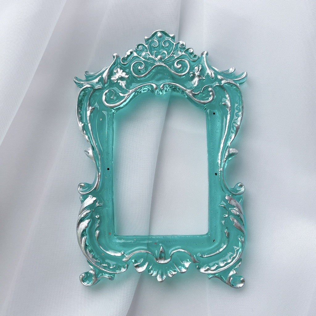 猫足額縁トレカケース