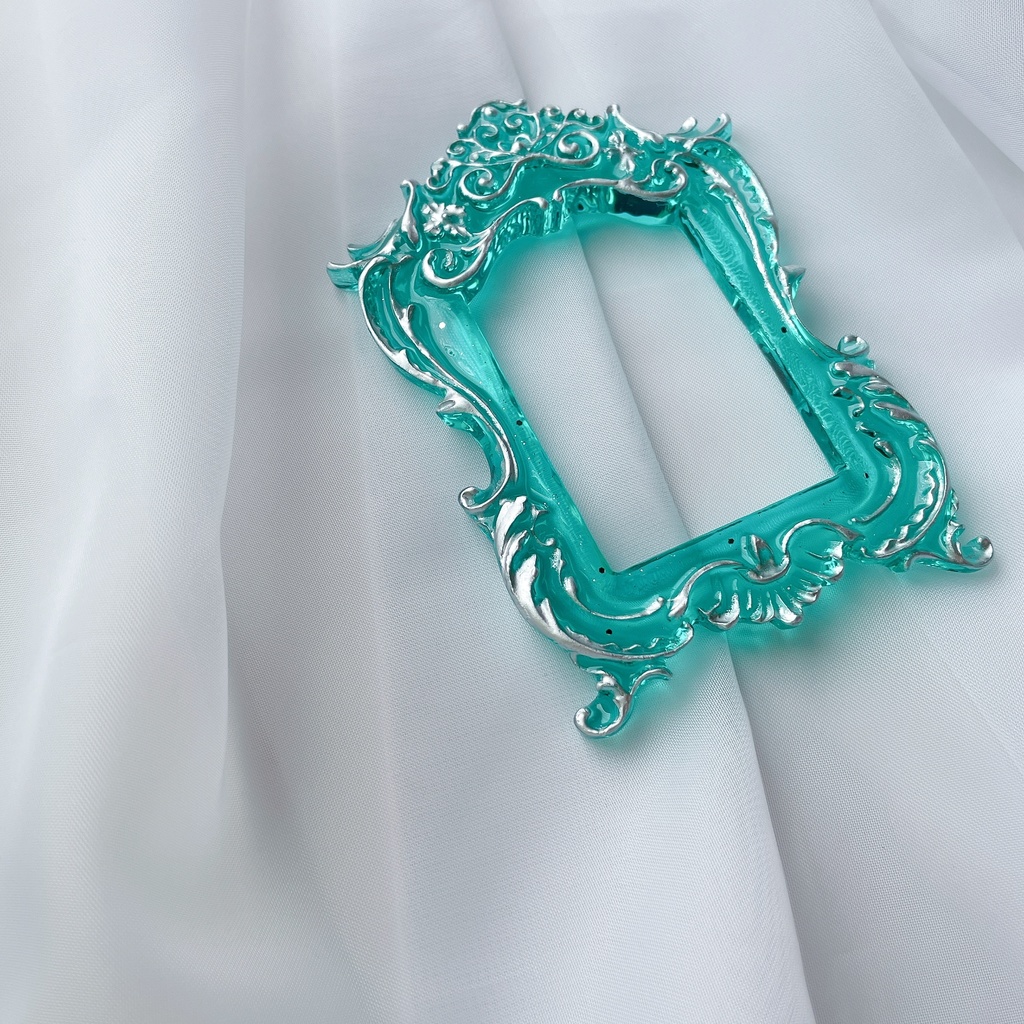 猫足額縁トレカケース