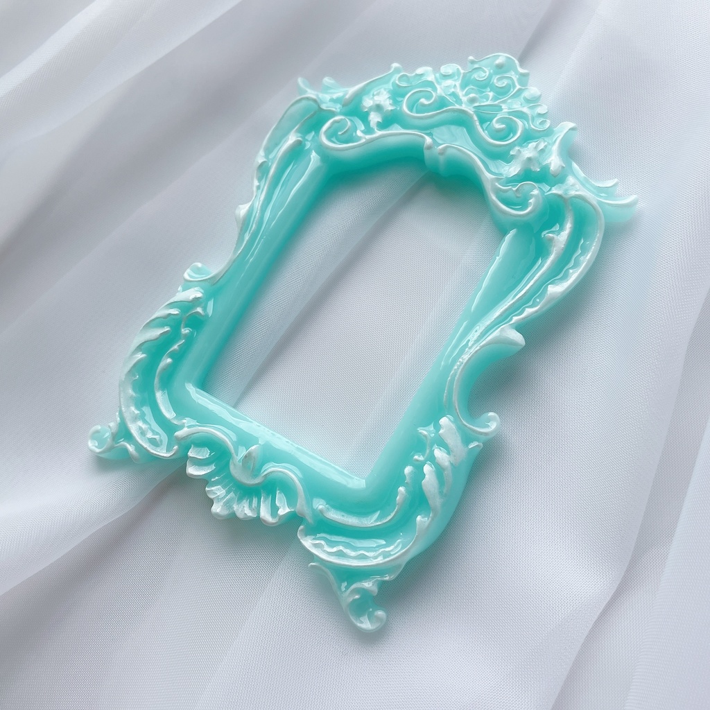 猫足額縁トレカケース