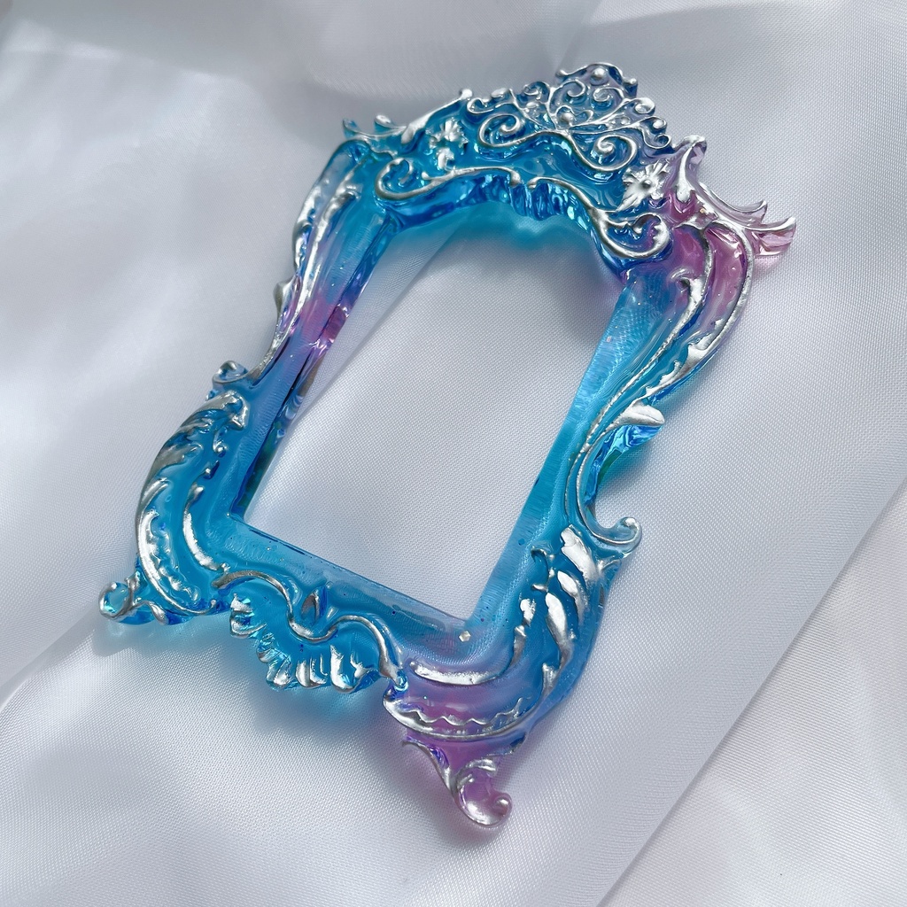 猫足額縁トレカケース