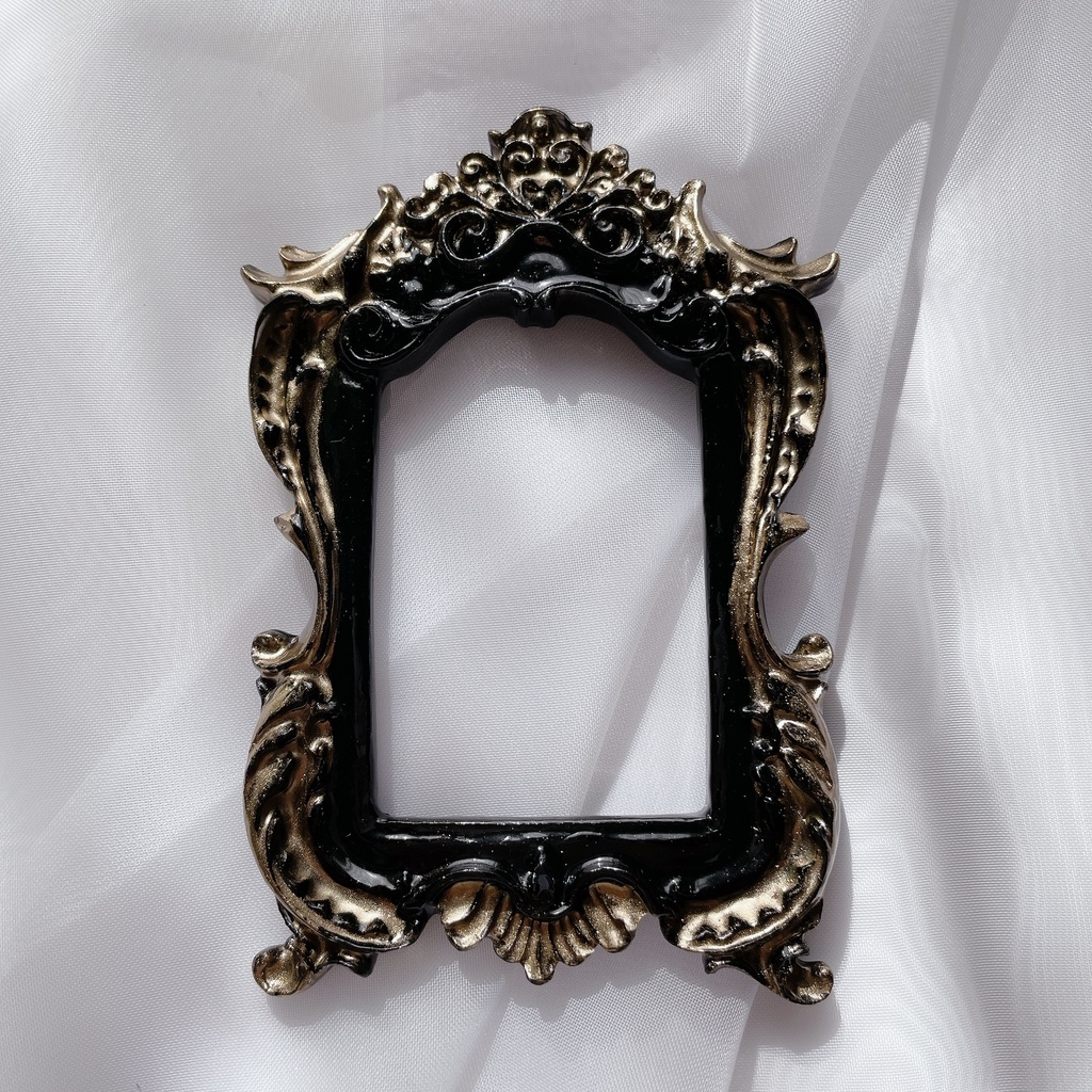 猫足額縁トレカケース