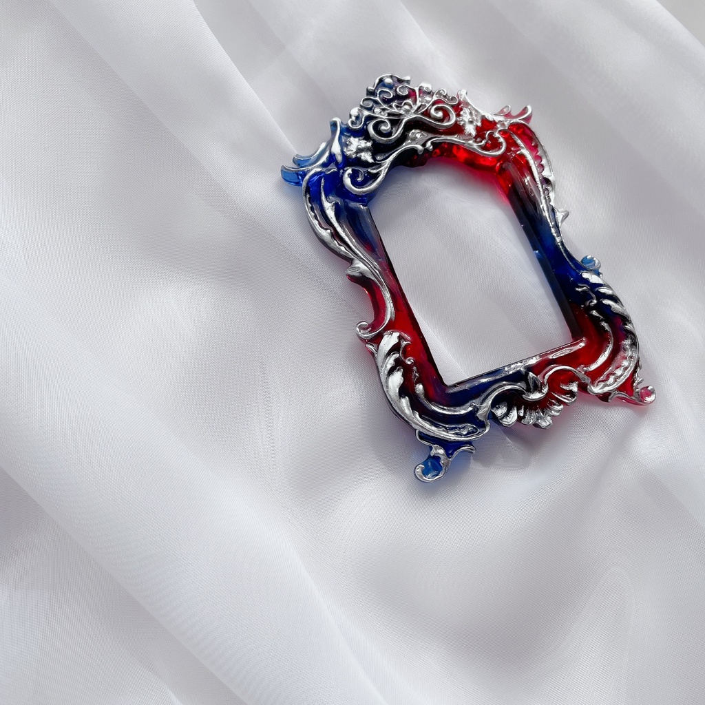 猫足額縁トレカケース