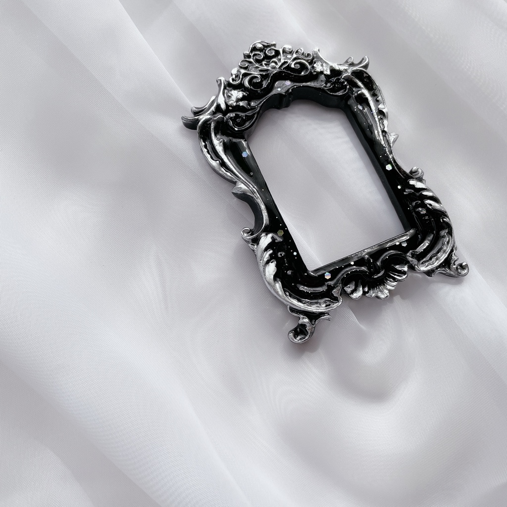 猫足額縁トレカケース