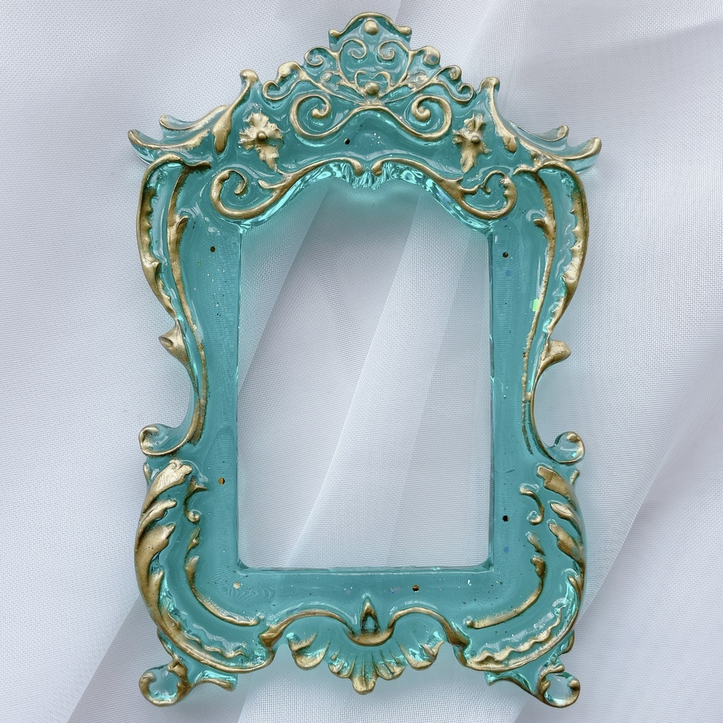 猫足額縁トレカケース