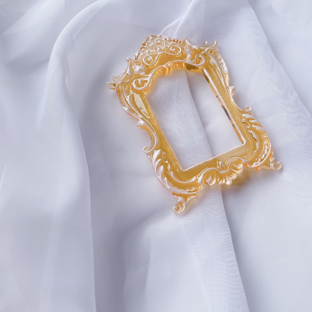 猫足額縁トレカケース