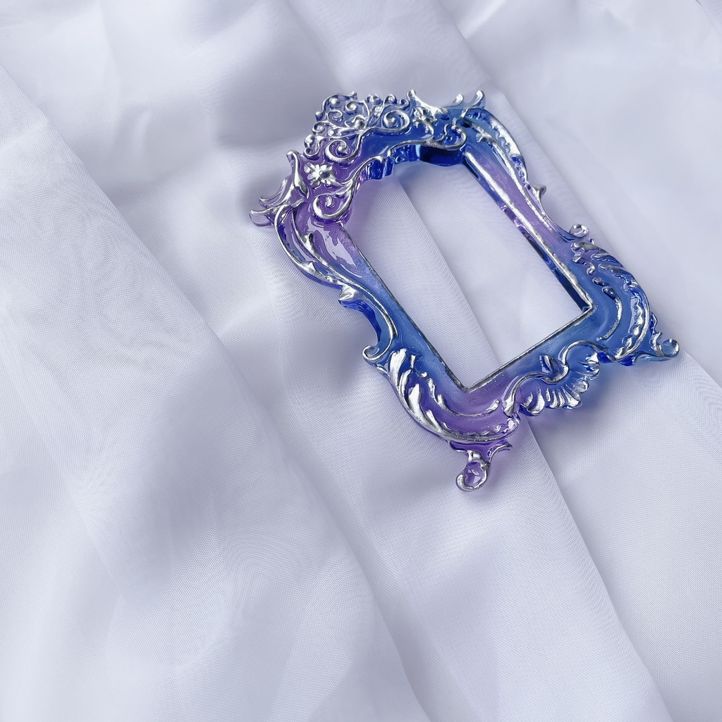 猫足額縁トレカケース