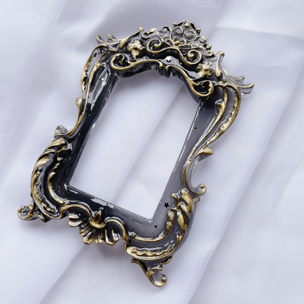 猫足額縁トレカケース