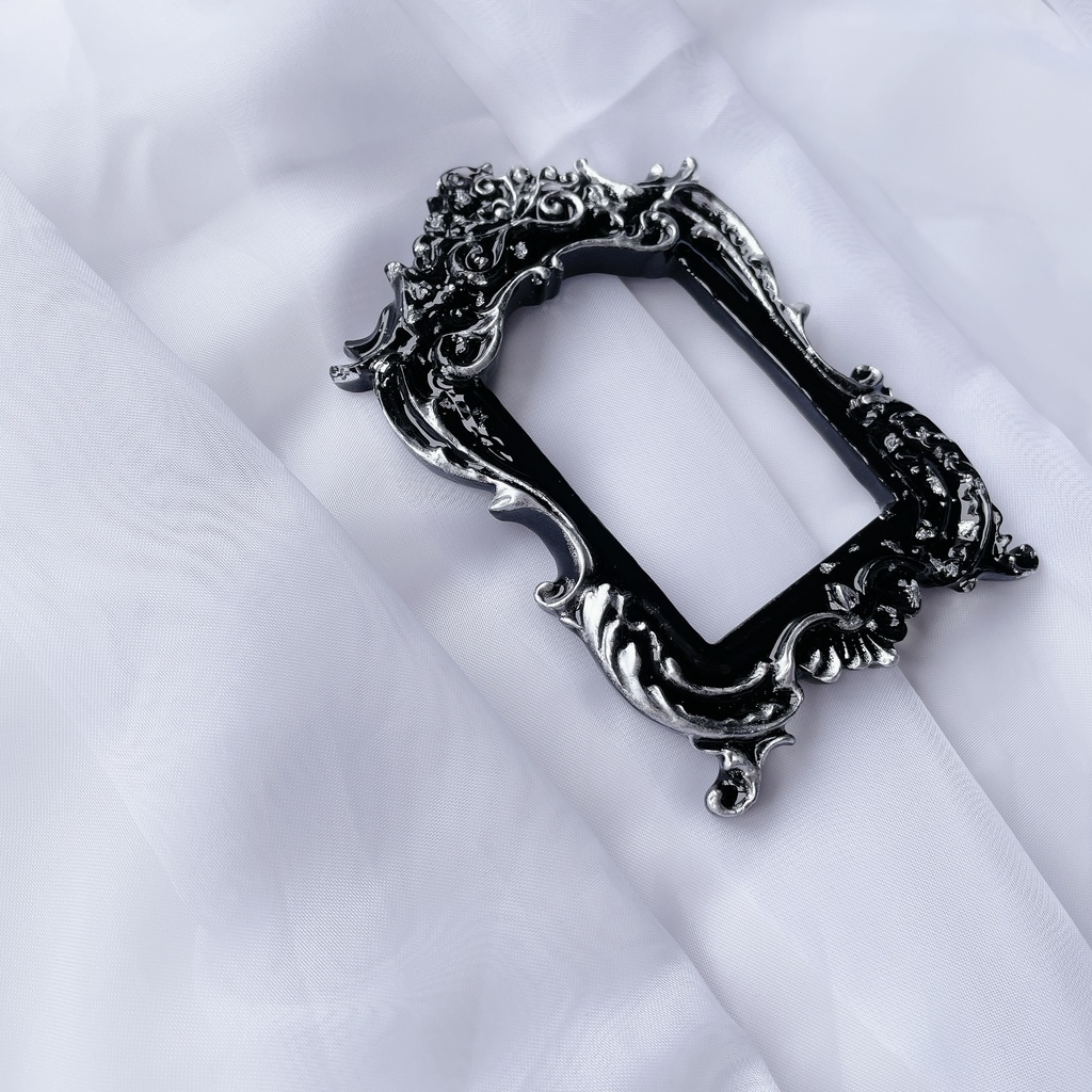 猫足額縁トレカケース