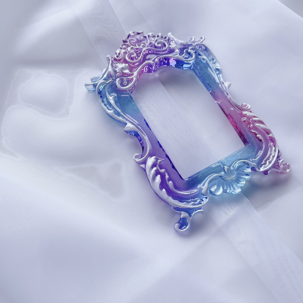 猫足額縁トレカケース