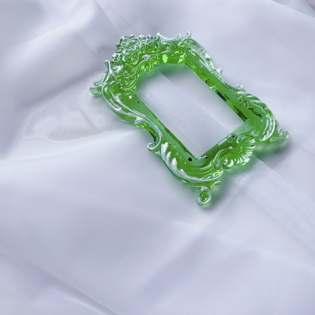 猫足額縁トレカケース