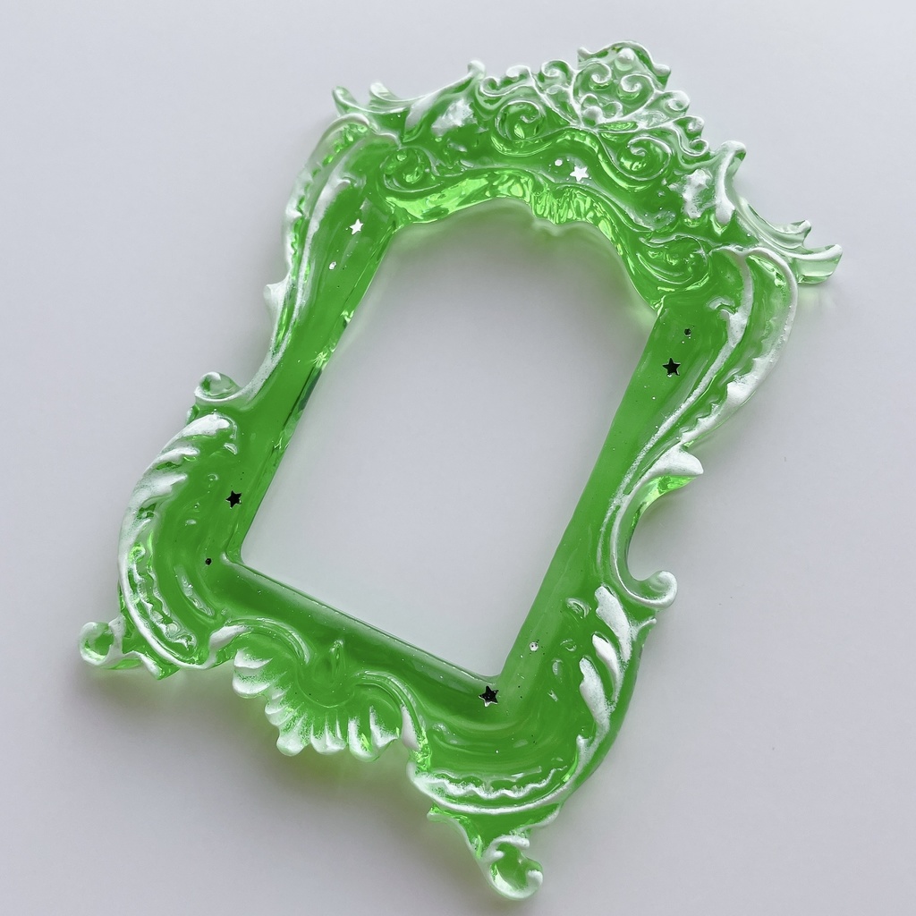 猫足額縁トレカケース