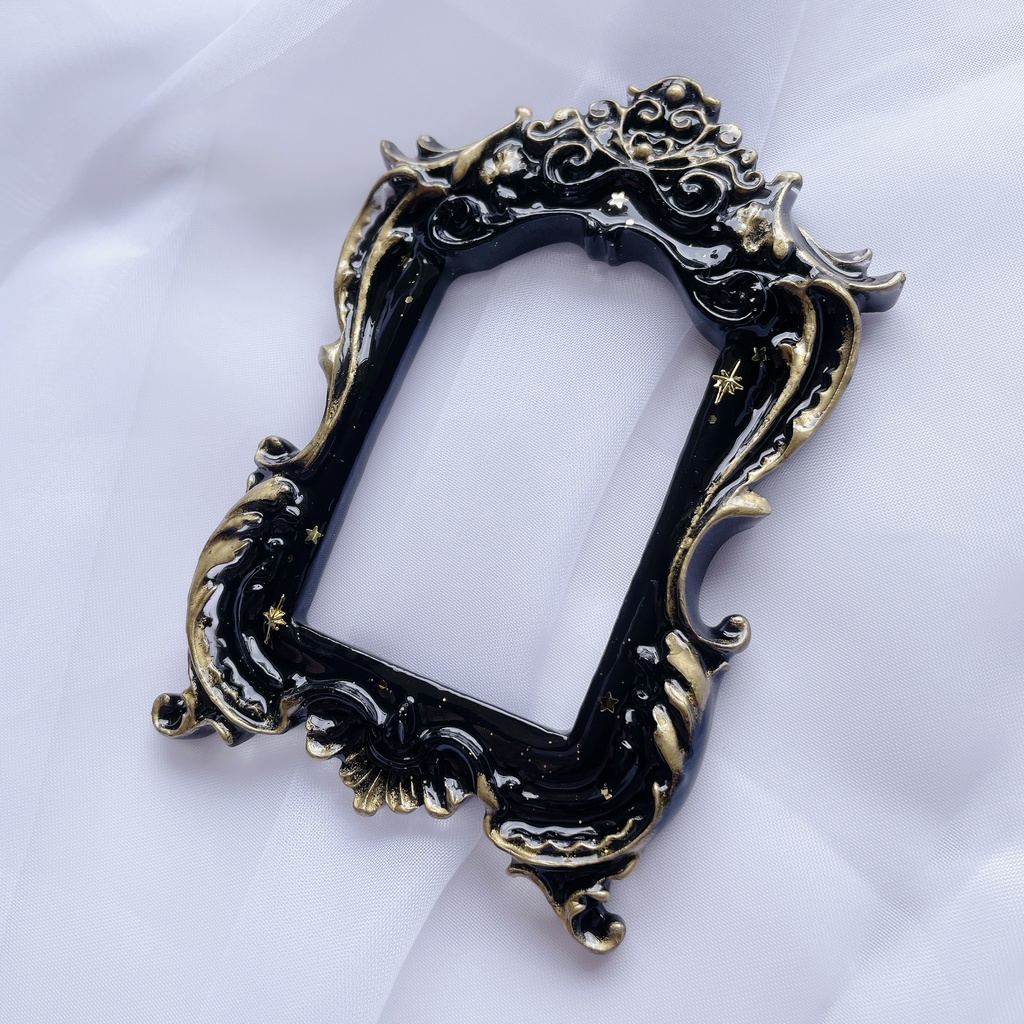 猫足額縁トレカケース