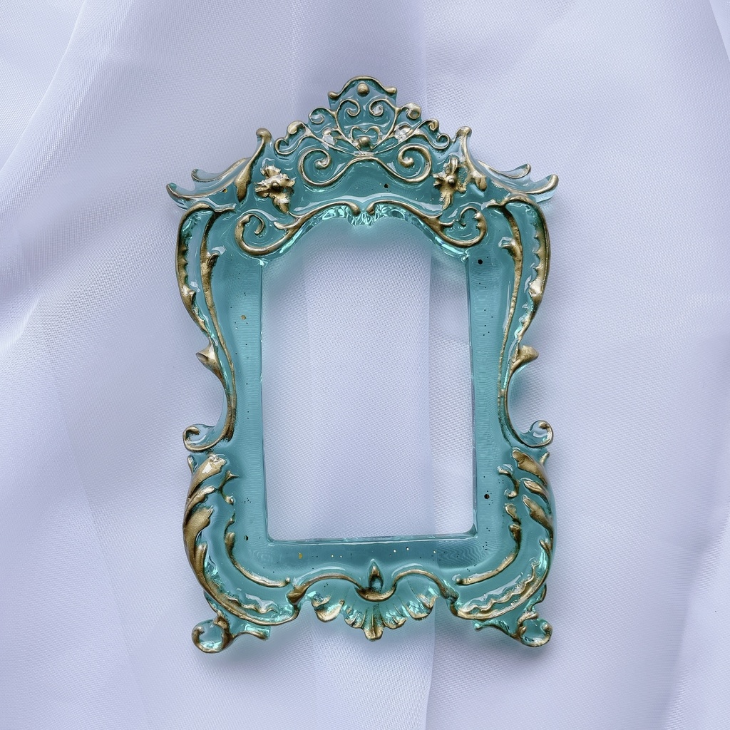 猫足額縁トレカケース