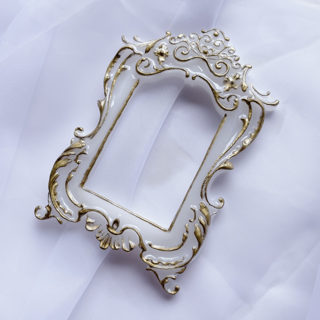 猫足額縁トレカケース