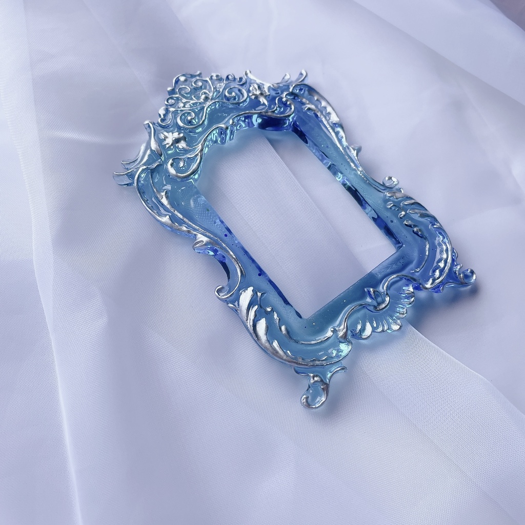 猫足額縁トレカケース