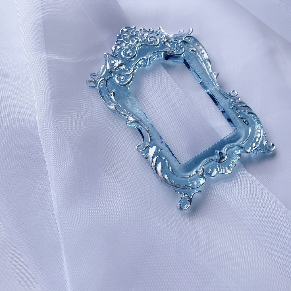 猫足額縁トレカケース